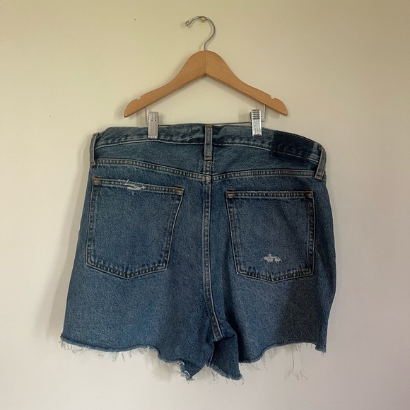 Abercrombie The Boyfriend Short (Curve Love) - Picture 5 of 5
